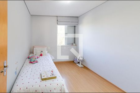 Quarto 1 de apartamento para alugar com 3 quartos, 130m² em Buritis, Belo Horizonte