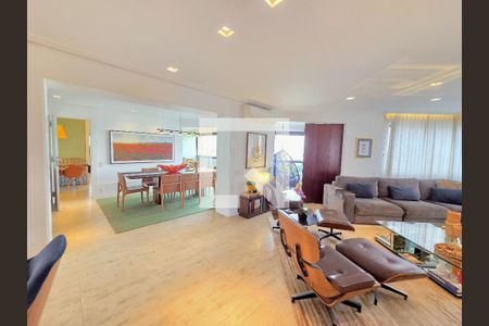 Sala de apartamento à venda com 4 quartos, 270m² em Paraíso, São Paulo