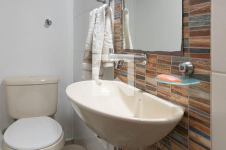 Lavabo de casa à venda com 3 quartos, 230m² em Ipanema, Porto Alegre