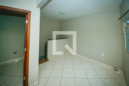 Casa para alugar com 2 quartos, 60m² em Céu Azul, Belo Horizonte