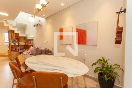 Sala de Jantar de casa à venda com 3 quartos, 120m² em Jardim Ernestina, São Paulo