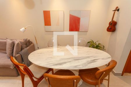 Sala de Jantar de casa à venda com 3 quartos, 120m² em Jardim Ernestina, São Paulo