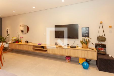 Sala de casa à venda com 3 quartos, 120m² em Jardim Ernestina, São Paulo