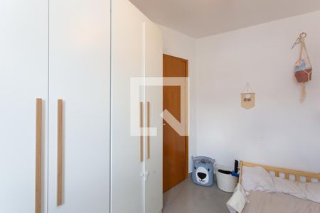 Quarto 1 de apartamento para alugar com 2 quartos, 52m² em Cidade Líder, São Paulo