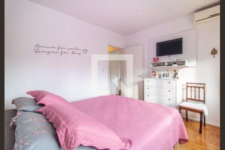 Quarto 1 de apartamento à venda com 2 quartos, 61m² em Bom Fim, Porto Alegre