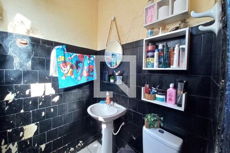 Banheiro de casa à venda com 3 quartos, 300m² em Jardim São Fernando, Campinas