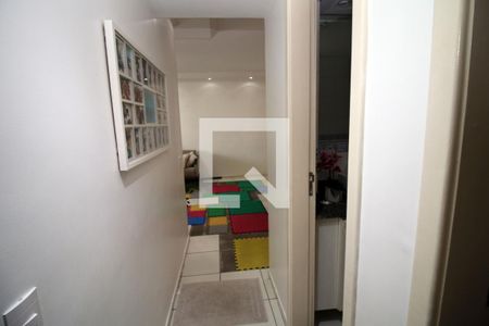 Corredor de apartamento à venda com 3 quartos, 115m² em Vila da Penha, Rio de Janeiro