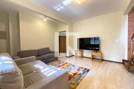 Sala de casa à venda com 4 quartos, 537m² em Minas Brasil, Belo Horizonte
