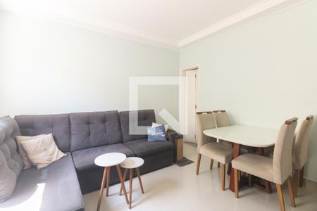 Sala de casa de condomínio à venda com 3 quartos, 110m² em Vila Carrão, São Paulo