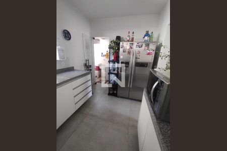 Cozinha de casa à venda com 3 quartos, 118m² em Santa Amelia, Belo Horizonte