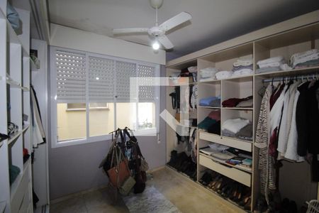 Quarto 1 de apartamento à venda com 3 quartos, 135m² em Moinhos de Vento, Porto Alegre