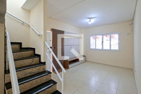 Sala de casa para alugar com 4 quartos, 230m² em Guilhermina, Praia Grande