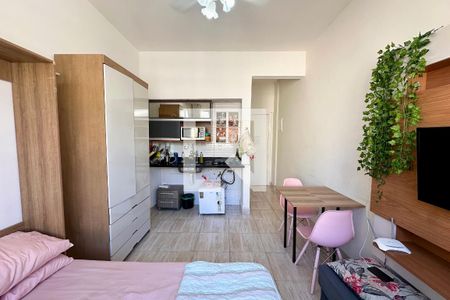 Sala/Quarto de apartamento à venda com 1 quarto, 27m² em Centro, Rio de Janeiro