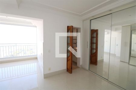 Apartamento à venda com 3 quartos, 237m² em Vila Zilda, São Paulo