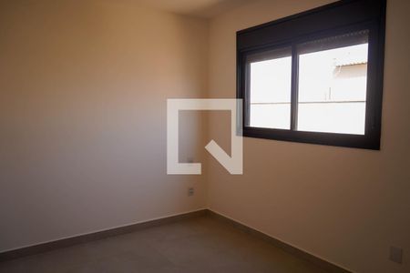 Suíte 1 de casa de condomínio para alugar com 3 quartos, 164m² em Conjunto Residencial Storil, Aparecida de Goiânia