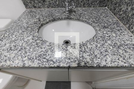 Banheiro de kitnet/studio à venda com 1 quarto, 30m² em Consolação, São Paulo