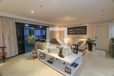 Sala de apartamento à venda com 4 quartos, 240m² em Água Rasa, São Paulo