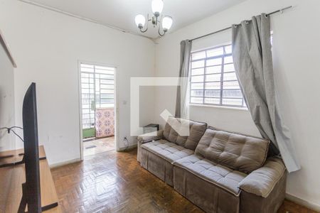Sala de casa à venda com 3 quartos, 300m² em Esplanada, Belo Horizonte