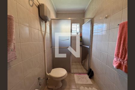 Banheiro de casa à venda com 2 quartos, 100m² em Pinheiro, São Leopoldo