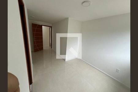 Casa à venda com 2 quartos, 92m² em Vargem Grande, Rio de Janeiro