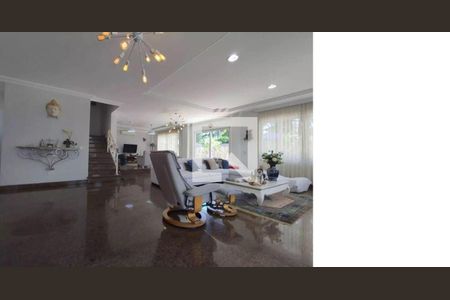 Casa à venda com 4 quartos, 550m² em Barra da Tijuca, Rio de Janeiro