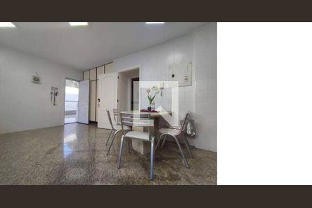 Casa à venda com 4 quartos, 550m² em Barra da Tijuca, Rio de Janeiro