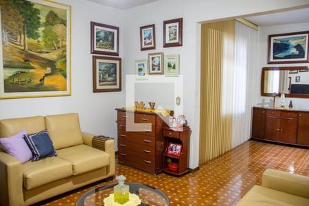 Casa à venda com 4 quartos, 217m² em Penha, Rio de Janeiro