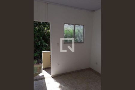 Casa à venda com 2 quartos, 34m² em Brás de Pina, Rio de Janeiro