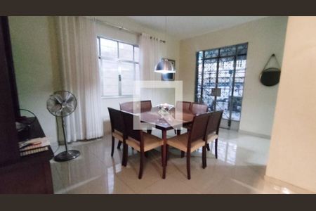 Casa à venda com 4 quartos, 259m² em Olaria, Rio de Janeiro