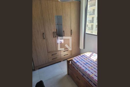 Apartamento à venda com 2 quartos, 50m² em Camorim, Rio de Janeiro