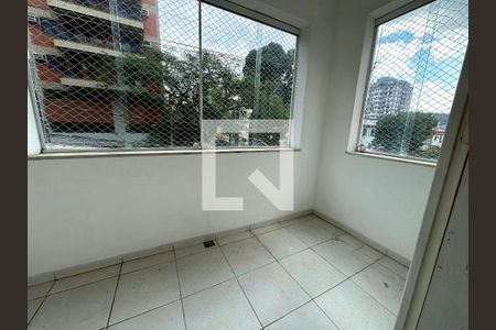 Apartamento à venda com 2 quartos, 75m² em Grajaú, Rio de Janeiro