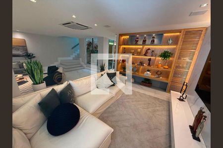 Casa à venda com 4 quartos, 550m² em Barra da Tijuca, Rio de Janeiro