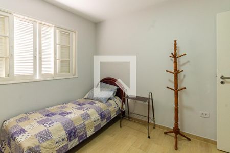 Quarto 1 de casa para alugar com 4 quartos, 185m² em Chácara Seis de Outubro, São Paulo