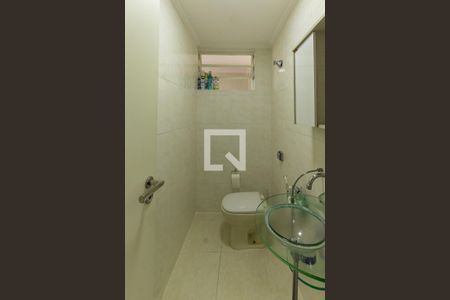 Lavabo de casa para alugar com 4 quartos, 185m² em Chácara Seis de Outubro, São Paulo