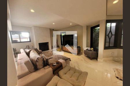 Sala de casa à venda com 3 quartos, 260m² em Residencial Quatro (Alphaville), Santana de Parnaíba