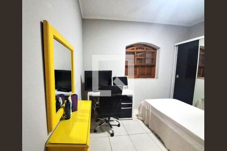 Casa à venda com 3 quartos, 217m² em Vila Libanesa, São Paulo