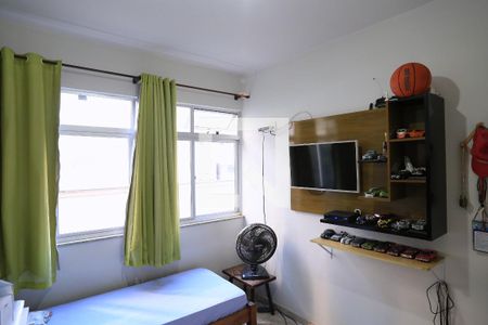 Quarto de apartamento para alugar com 3 quartos, 95m² em Funcionários, Belo Horizonte