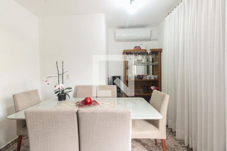 Sala de casa à venda com 2 quartos, 189m² em Vila Gomes Cardim, São Paulo