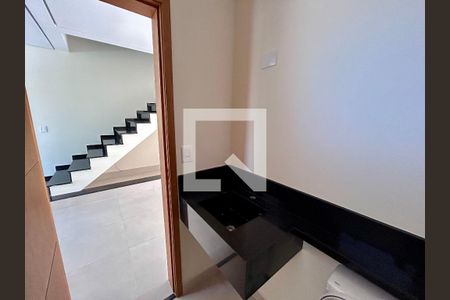 Lavabo de casa à venda com 4 quartos, 135m² em Vila Augusta, Guarulhos