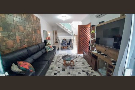 Sala 2 de casa à venda com 3 quartos, 280m² em Padroeira, Osasco