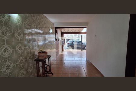 Garagem  de casa à venda com 3 quartos, 145m² em Vila Vivaldi, São Bernardo do Campo