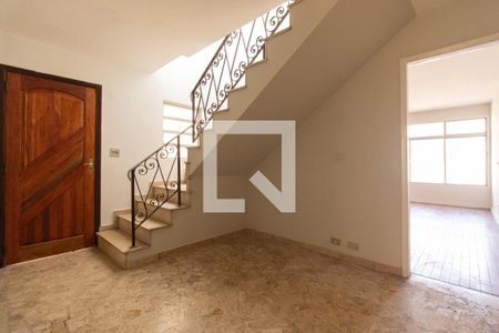 Entrada  de casa à venda com 3 quartos, 200m² em Vila Mariana, São Paulo