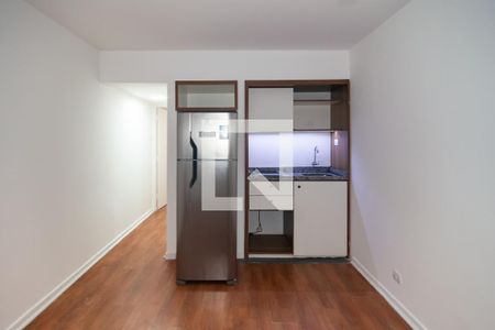 Sala/Cozinha de apartamento para alugar com 1 quarto, 35m² em Consolação, São Paulo