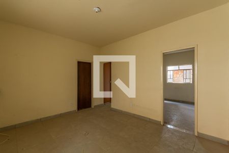 Sala de casa para alugar com 3 quartos, 120m² em Letícia, Belo Horizonte