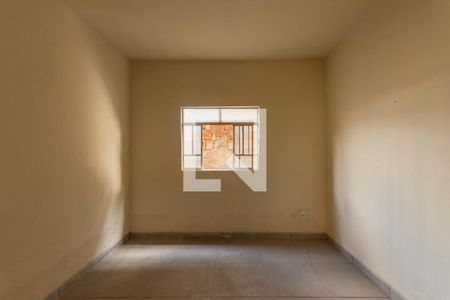 Quarto 1 de casa para alugar com 3 quartos, 120m² em Letícia, Belo Horizonte