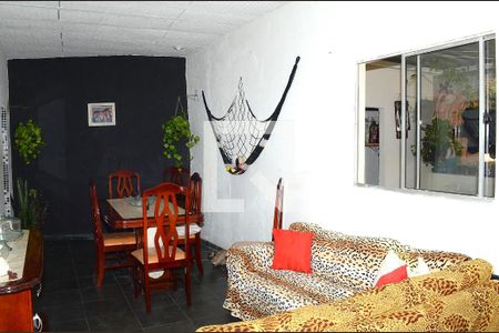 Sala de casa para alugar com 3 quartos, 75m² em Tupi, Belo Horizonte