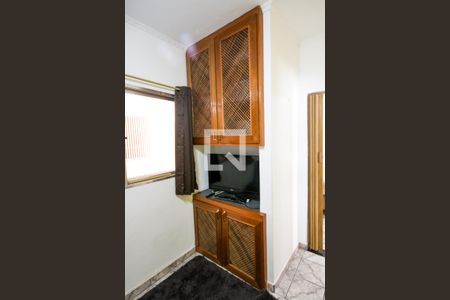 Sala de apartamento para alugar com 1 quarto, 52m² em Vila Tupi, Praia Grande