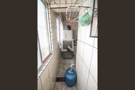 Área de Serviço de apartamento para alugar com 1 quarto, 52m² em Vila Tupi, Praia Grande
