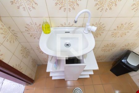 Lavabo de casa à venda com 2 quartos, 180m² em Vila Carmosina, São Paulo