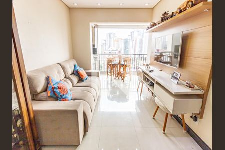 Sala de apartamento à venda com 3 quartos, 74m² em Vila Regente Feijó, São Paulo
